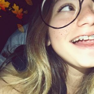 Meet your Posher, Lorena